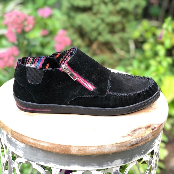 Grizzleez black suede moccasin loafers - size 7.5 - Picture 2 of 13